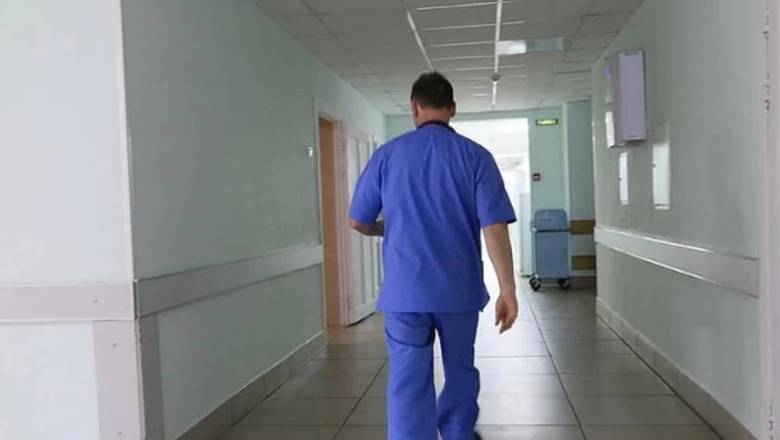 На Алтае врачи начали отказываться от работы, боясь заразиться коронавирусом