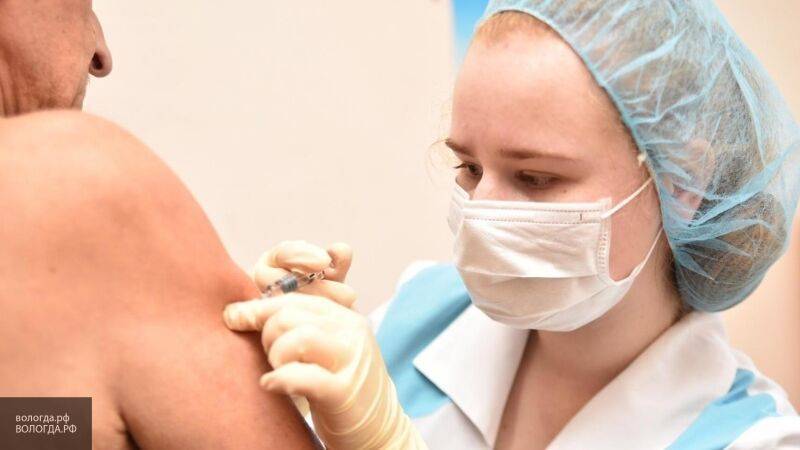 Иммунолог Суслов: прививка БЦЖ создает дополнительную защиту против коронавируса