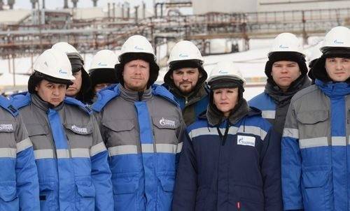 Рабочих «Газпрома» из-за COVID-19 перед вахтой будут две недели держать в карантине