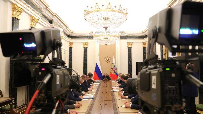 Эксперты назвали причины отставок глав регионов на фоне обращения Путина