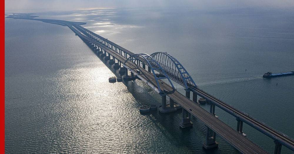 На Крымском мосту снизился транспортный поток