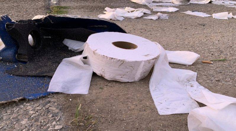 Из-за аварии в Техасе в пожаре сгорела крупная партия туалетной бумаги