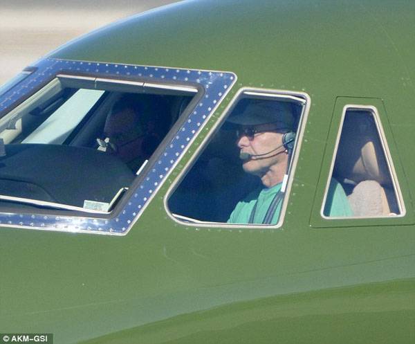 Актер Харрисон Форд устроил опасный инцидент на ВПП аэропорта в Лос-Анджелесе
