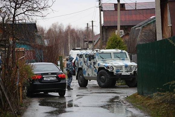 Соседи дома, где ночью ФСБ убила трех подозреваемых, рассказали об операции силовиков
