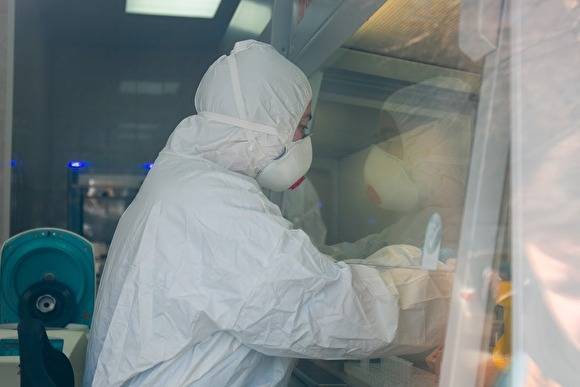 Федеральный штаб подтвердил 74 случая коронавируса в Свердловской области