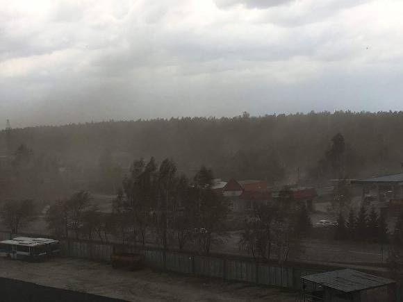 Жителей Петуховского района предупредили об урагане, который идет из Казахстана