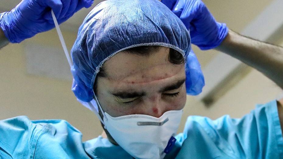 "Некому будет лечить": в Петербурге COVID-19 заразились более 250 медиков