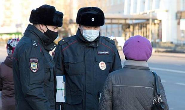 В Новосибирске начальницу отдела участковых уволили из-за плана по штрафам за нарушение режима изоляции