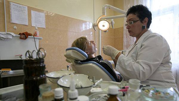 В Севастополе с 1 мая опять можно будет подстричься и вылечить зубы