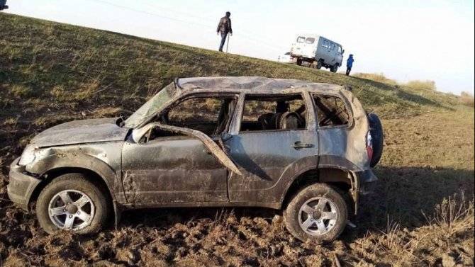 В Саратовской области при опрокидывании машины погиб человек