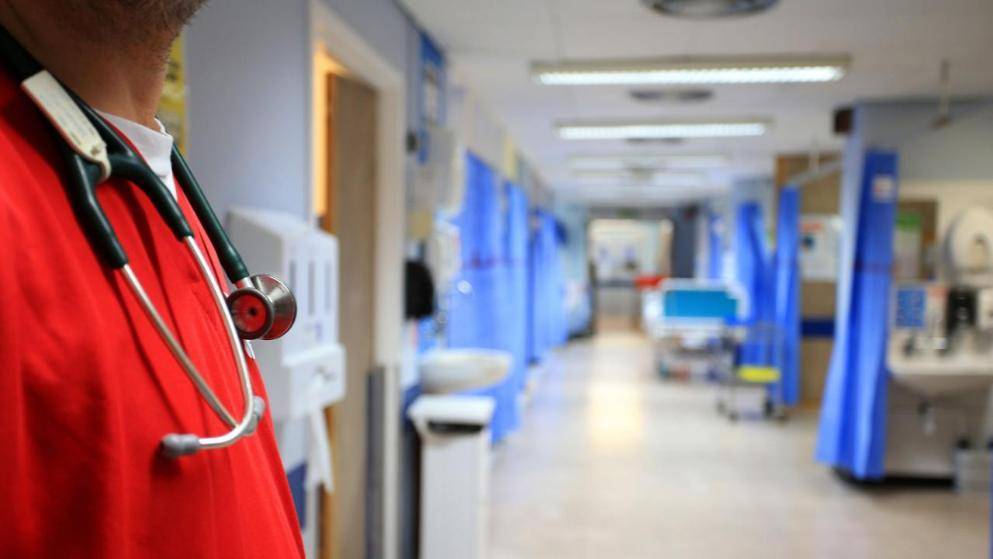 Путаница в клинике Мюнхена: больную коронавирусом пациентку два дня считали мертвой