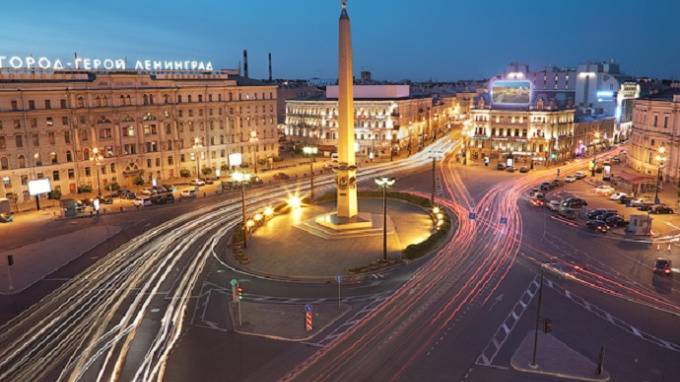 Петербург сэкономит на архитектурной подсветке более 3 млн рублей