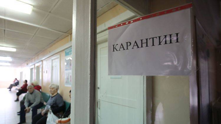 Под медицинским наблюдением в Крыму остаются более 3000 человек