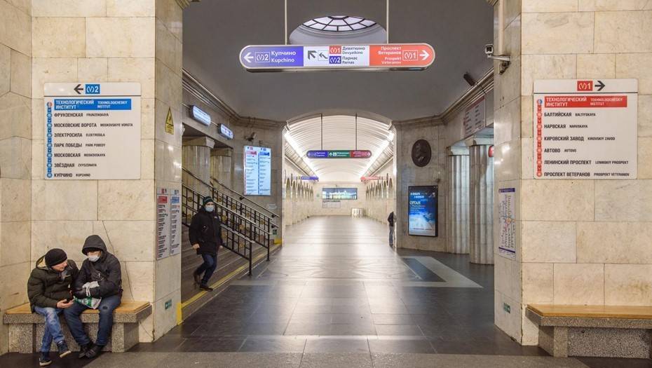 В Петербурге на год закрывают вестибюль станции "Технологический институт-1"