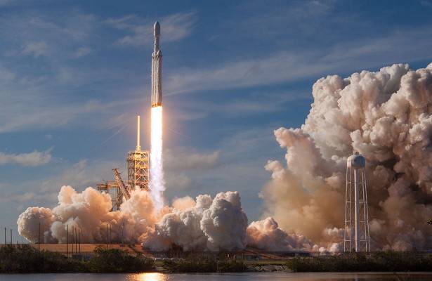 SpaceX приступил к испытаниям нового корабля для Марса