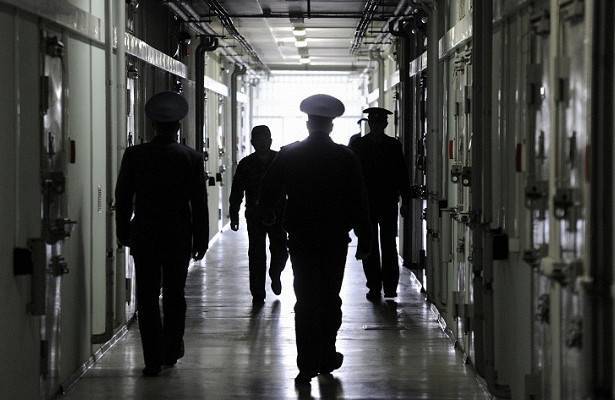 Задержанных ФСБ генералов юстиции отправили в СИЗО