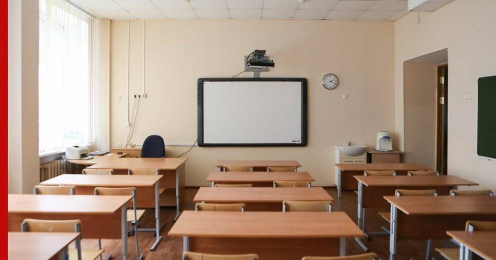 Российским школьникам хотят продлить учебный год