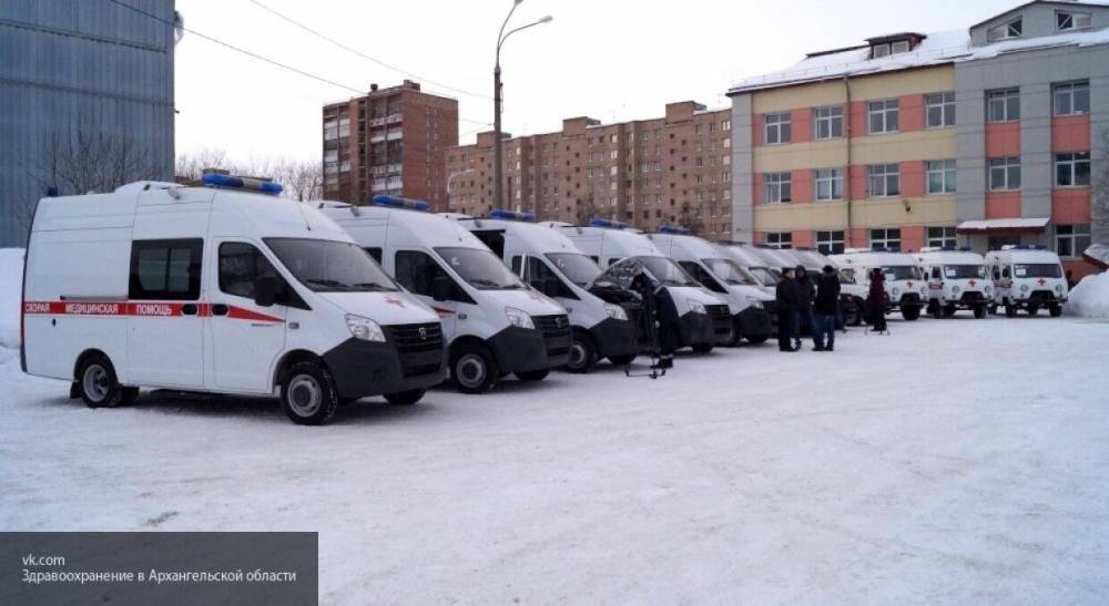 Пассажир получил травму головы, выпав из автобуса в Волгограде