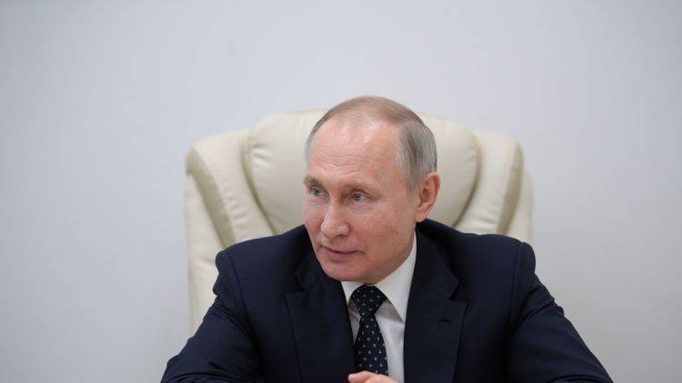 Путин одобрил особый порядок выбора подрядчиков в Крыму
