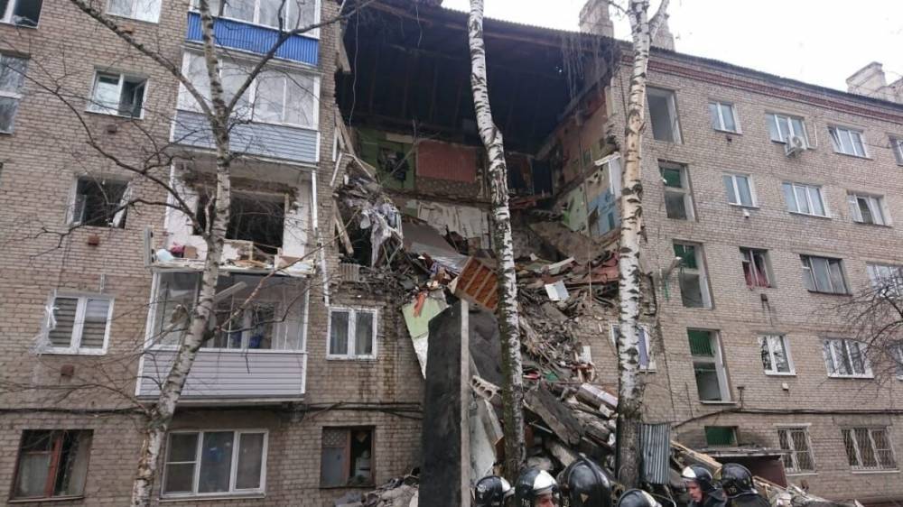 Шесть человек извлекли из-под завалов после взрыва в доме в Орехово-Зуево