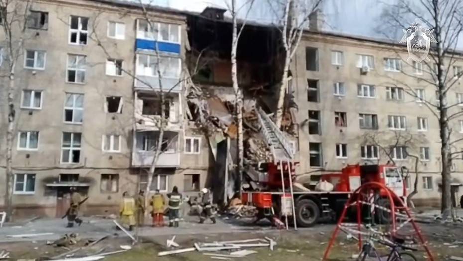 Шесть человек спасли из-под завалов пятиэтажки в Подмосковье