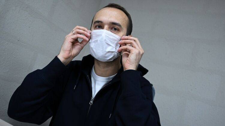 Иммунолог Болибок рассказал, как защититься от коронавируса в домашних условиях