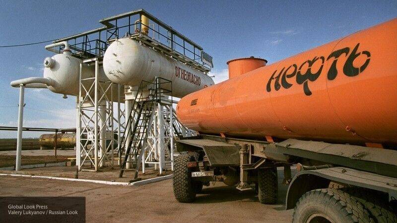 Несколько нефтекомпаний России оформляют документы на поставки сырья для Белоруссии