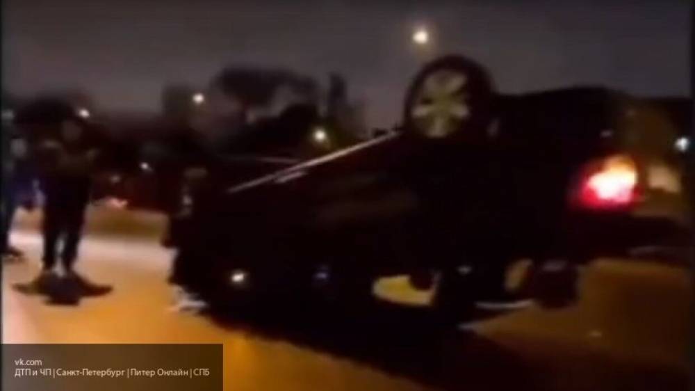 Пьяный водитель за рулем "девятки" перевернул машину в результате ДТП в Перми