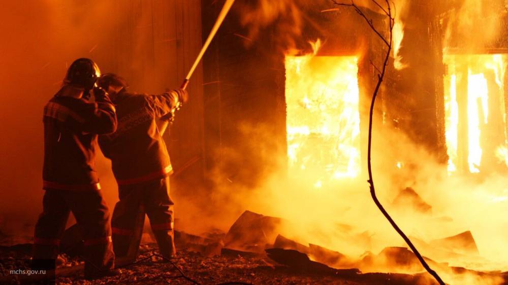 Рабочий погиб при пожаре на стройке инфекционной больницы в Новой Москве