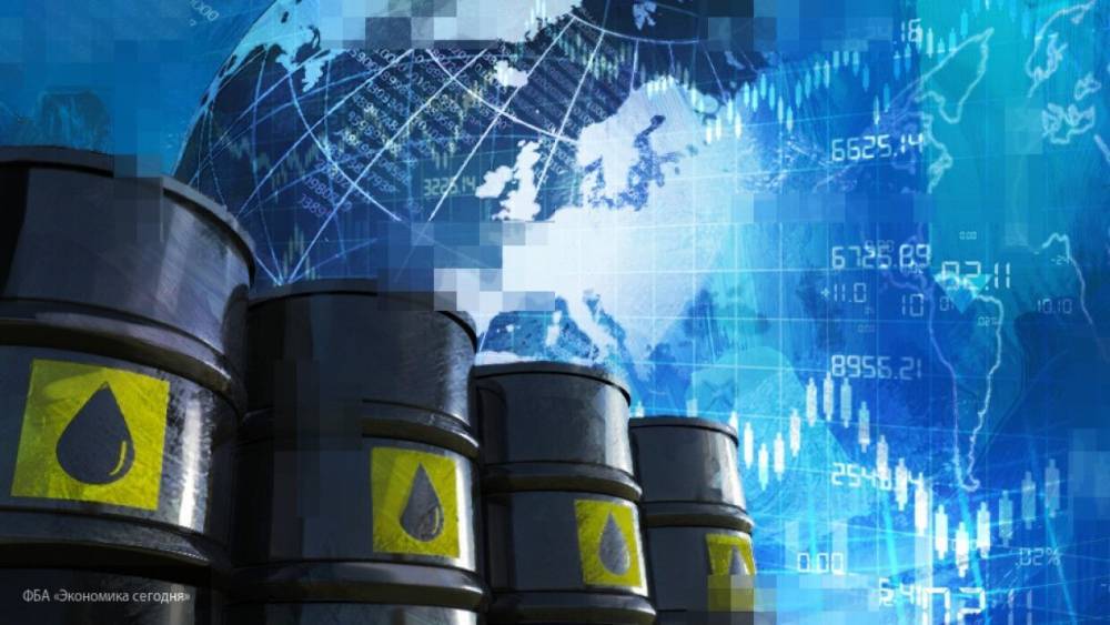 Эр-Рияд сообщил о намерении сократить нефтедобычу и достичь баланса рынка
