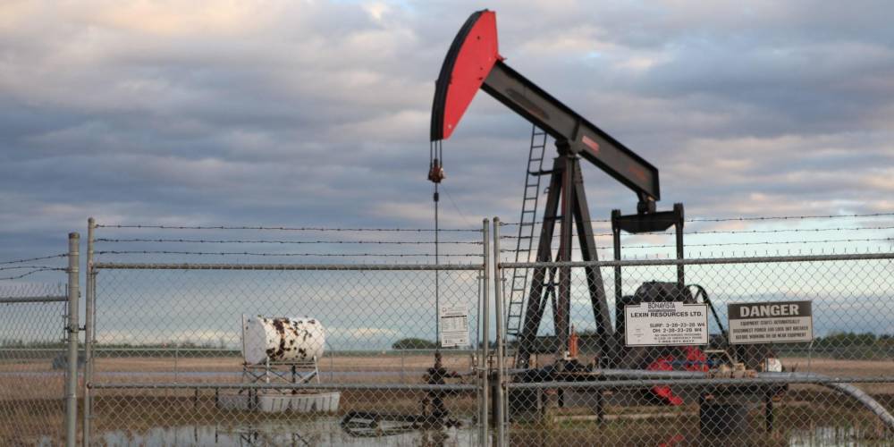 США и Канада могут ввести пошлины на нефть из России