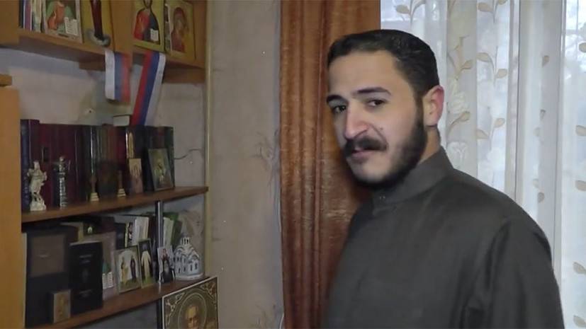 «Муж от счастья прыгает»: принявшему христианство египтянину дали статус беженца в России