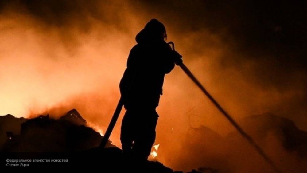Пожар охватил подземный коллектор на Майдане в Киеве
