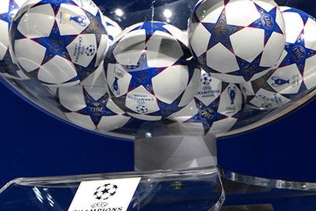 УЕФА думает над отменой еврокубков из-за коронавируса