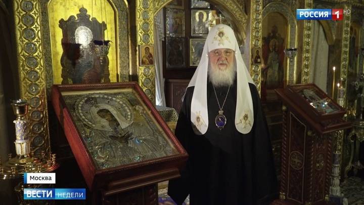 Патриарх Кирилл провел автомобильный крестный ход