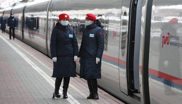 Россия приостановила железнодорожное сообщение с другими странами