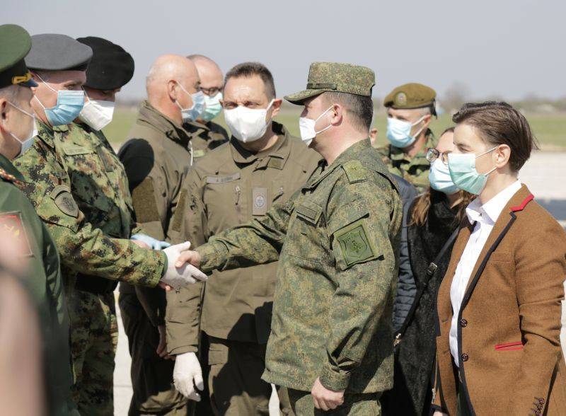 Чем занимаются российские военные медики в Сербии