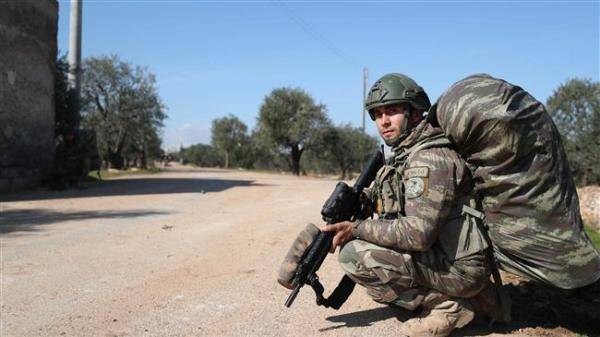 Всем оставаться на местах: коронавирус «сковал» турецкие войска в Идлибе