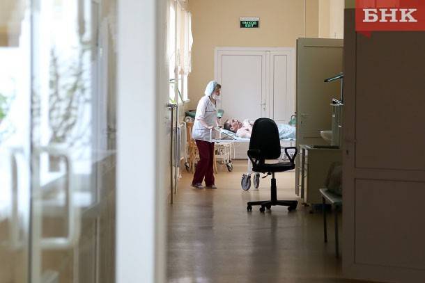 В Усть-Вымской ЦРБ введен карантин из-за коронавируса
