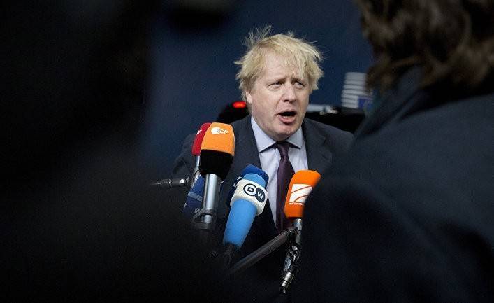 The Guardian: британский премьер Борис Джонсон госпитализирован