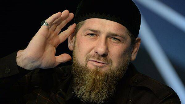 Кадыров поощрит полицейского, избившего жителя Аргуна за нарушение режима самоизоляции