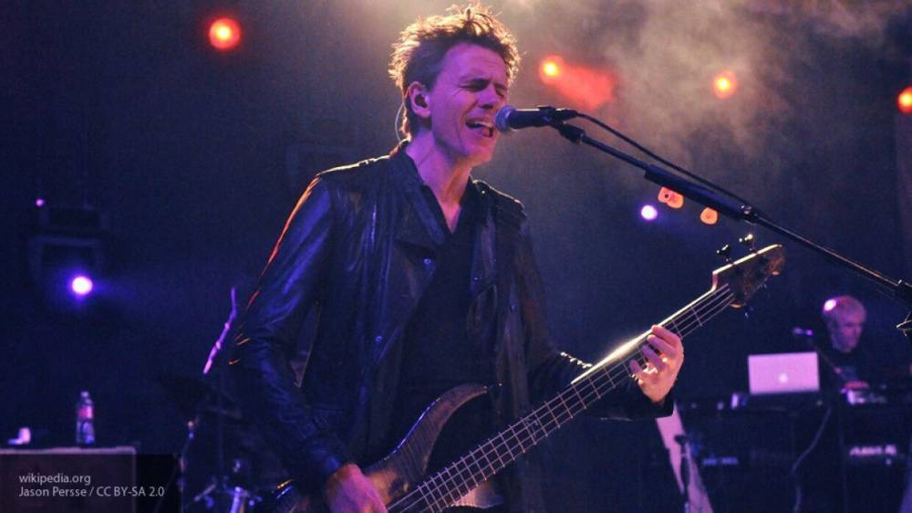 Бас-гитарист группы Duran Duran заразился коронавирусом