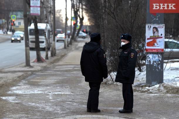 В Коми временно прекратили прием участковых полиции и учет осужденных