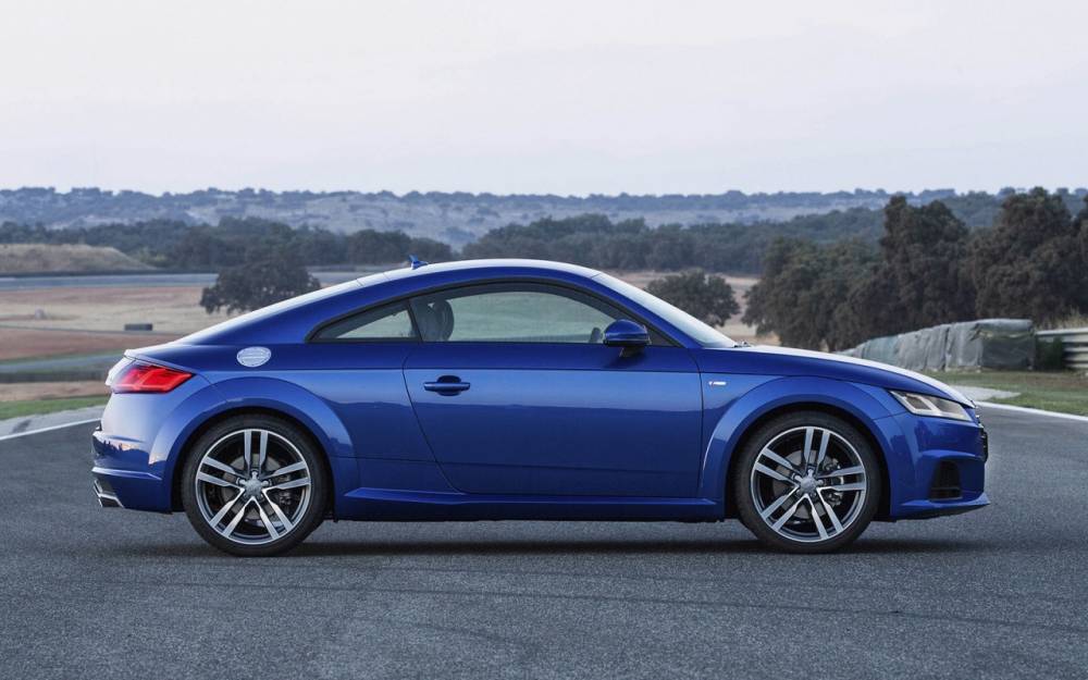 Разрыв бака и возгорание: отзываются Audi TT