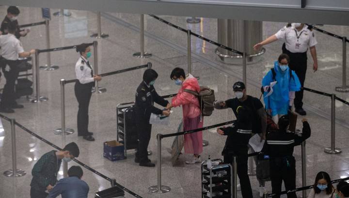 Гонконг продлил запрет на въезд иностранцев на неопределенный срок