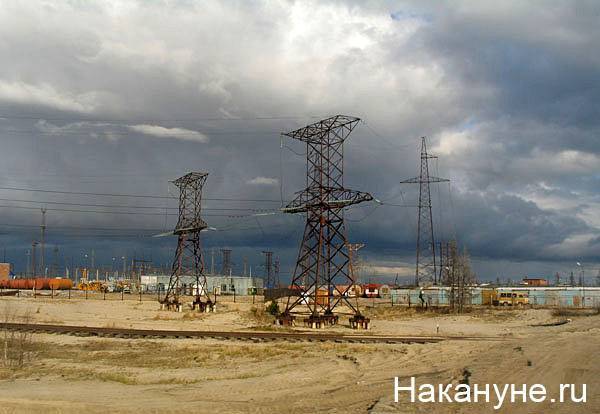 "Предварительная причина - погодные условия": "Россети Урал" объяснили утренние перебои электроэнергии в Екатеринбурге