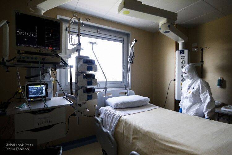Военные врачи РФ начали прием пациентов с подозрением на COVID-19 в Белграде