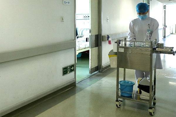 За сутки в Китае не зарегистрировано ни одной смерти от коронавируса
