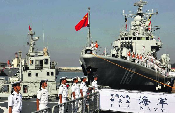 CNN: Коронавирус в ВМС США даёт Пекину возможности в Южно-Китайском море