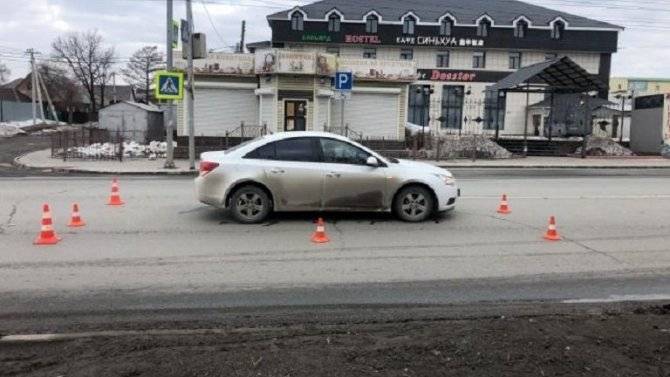 В Новосибирске 19-летняя девушка сбила пешехода